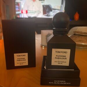 🔥Tom Ford F Fabulous EDP  Aux De Parfun 250ML the big bottle🔥